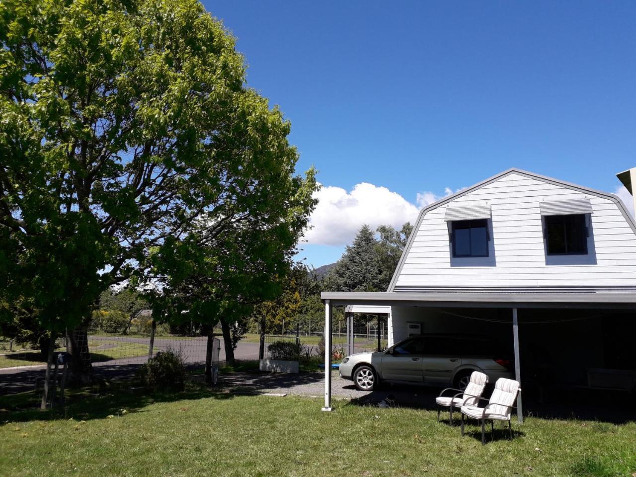 The Barn In Turangi Villa Exterior photo