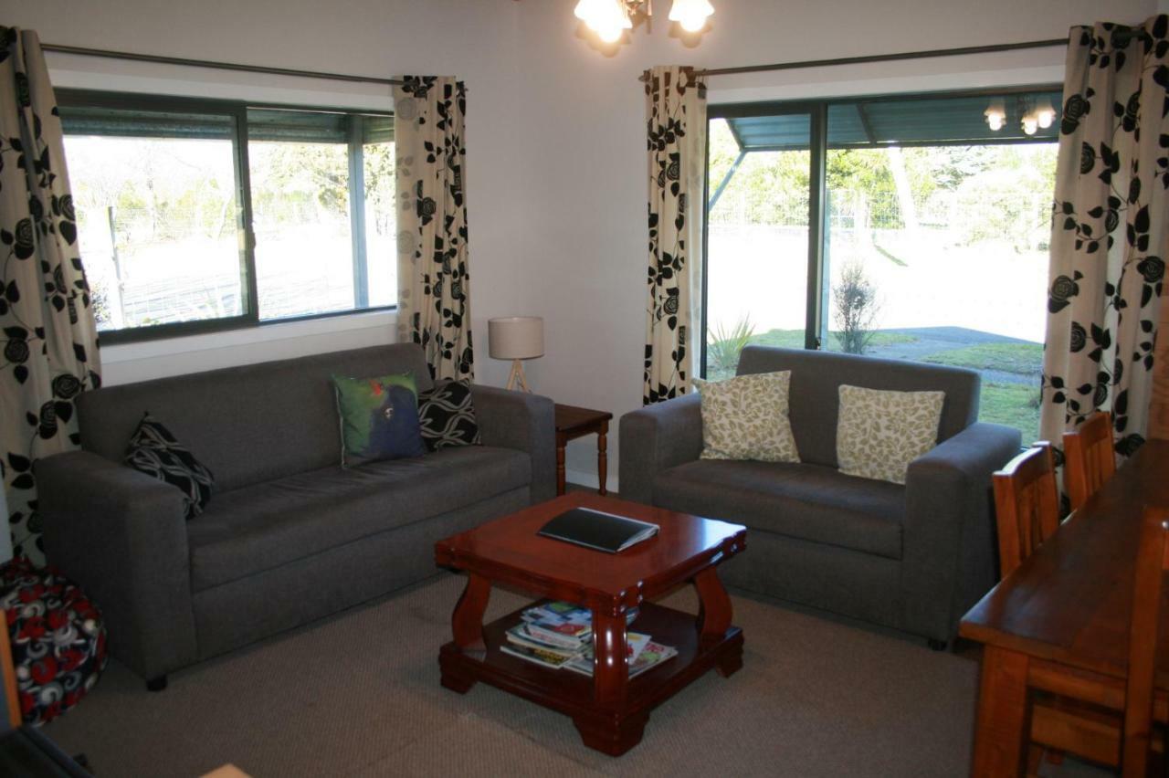 The Barn In Turangi Villa Exterior photo